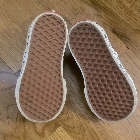 Toddler World Map Vans Size 5.5 Like New - Picture 2 of 4